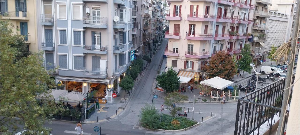 Lovely Apartment In The Heart Of Thessaloniki Center ภายนอก รูปภาพ