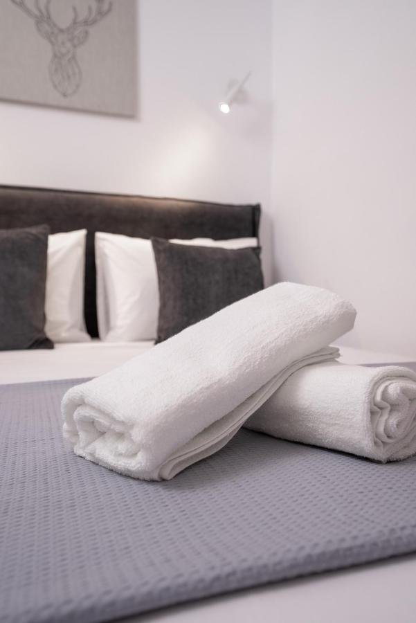 Lovely Apartment In The Heart Of Thessaloniki Center ภายนอก รูปภาพ