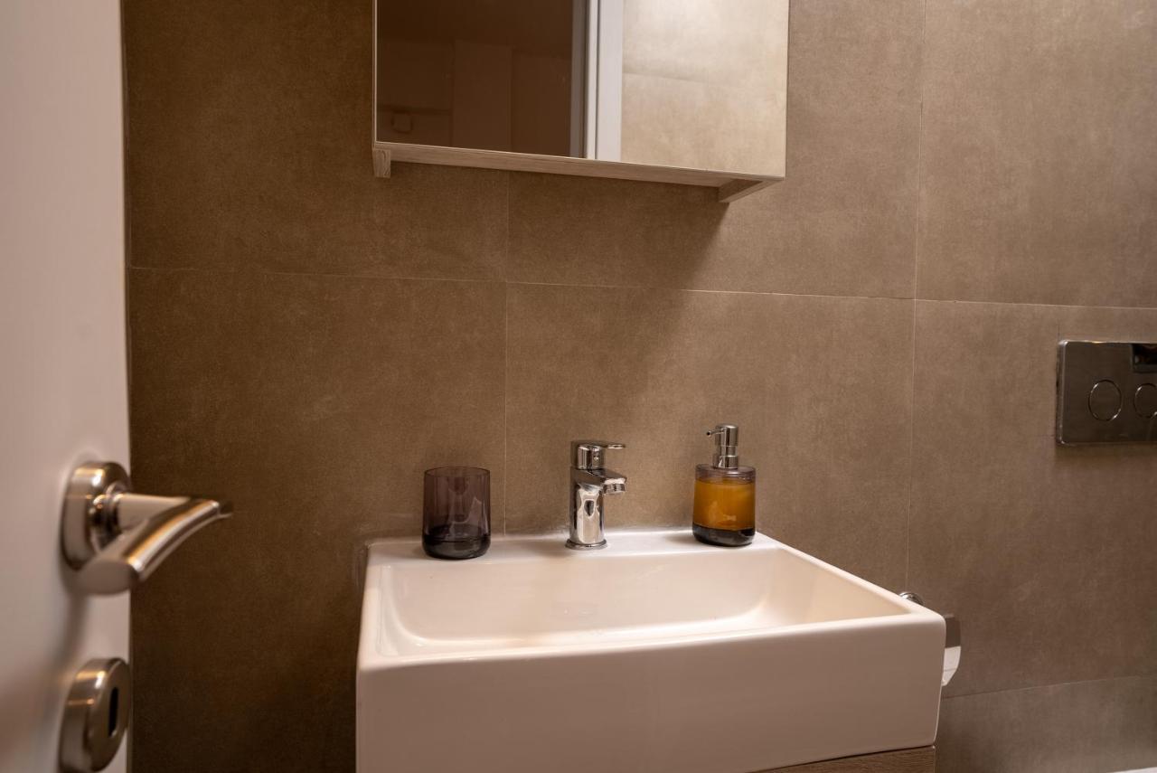 Lovely Apartment In The Heart Of Thessaloniki Center ภายนอก รูปภาพ